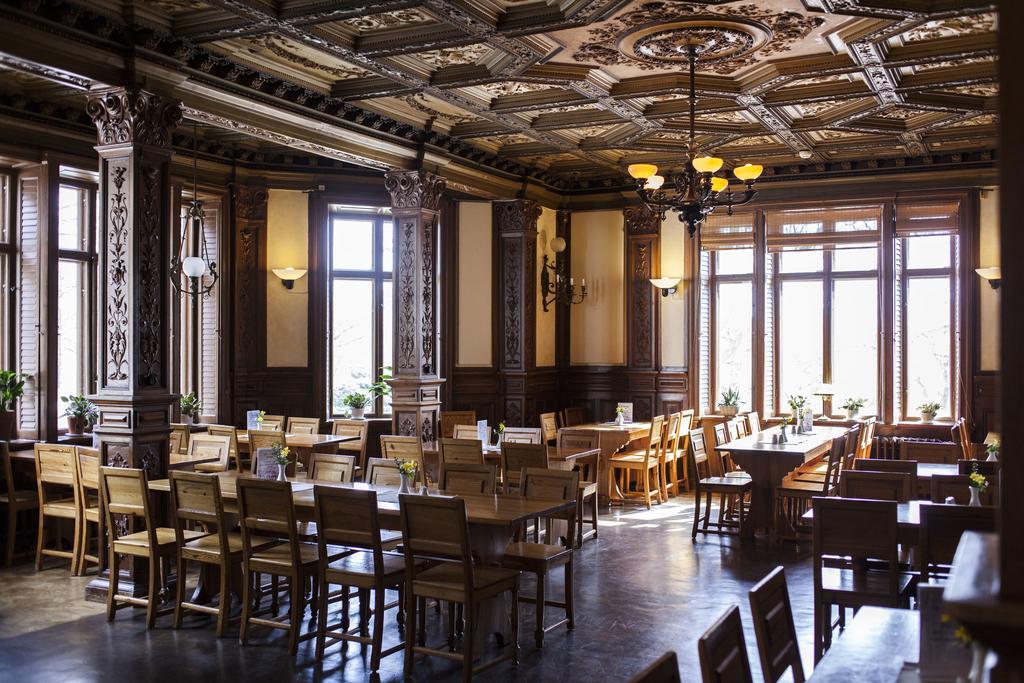 Stf Wendelsberg Hotel & Hostel Mölnlycke Екстериор снимка